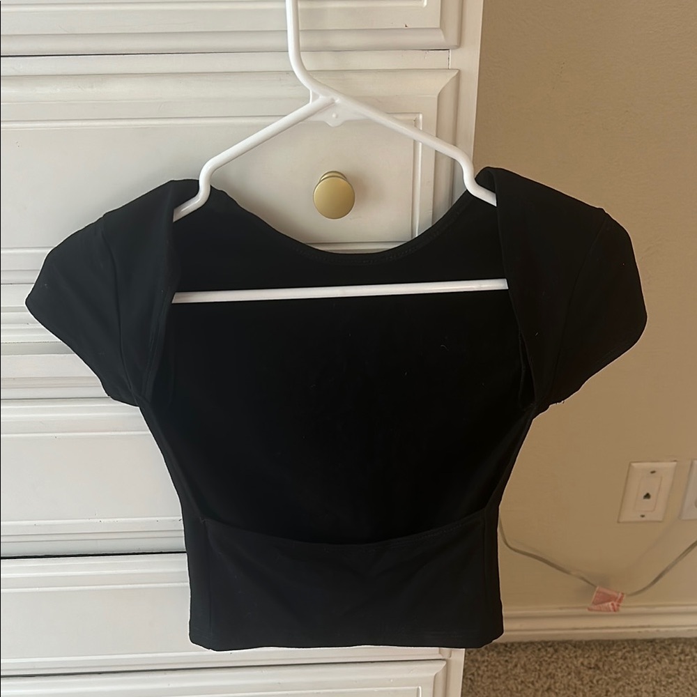 Edikted Black Backless Women's Top